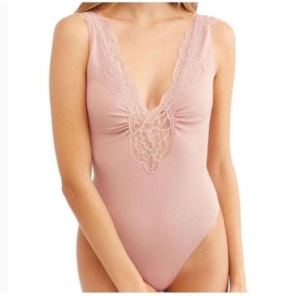 Free people‎ laced bodysuit size M - Picture 1 of 6